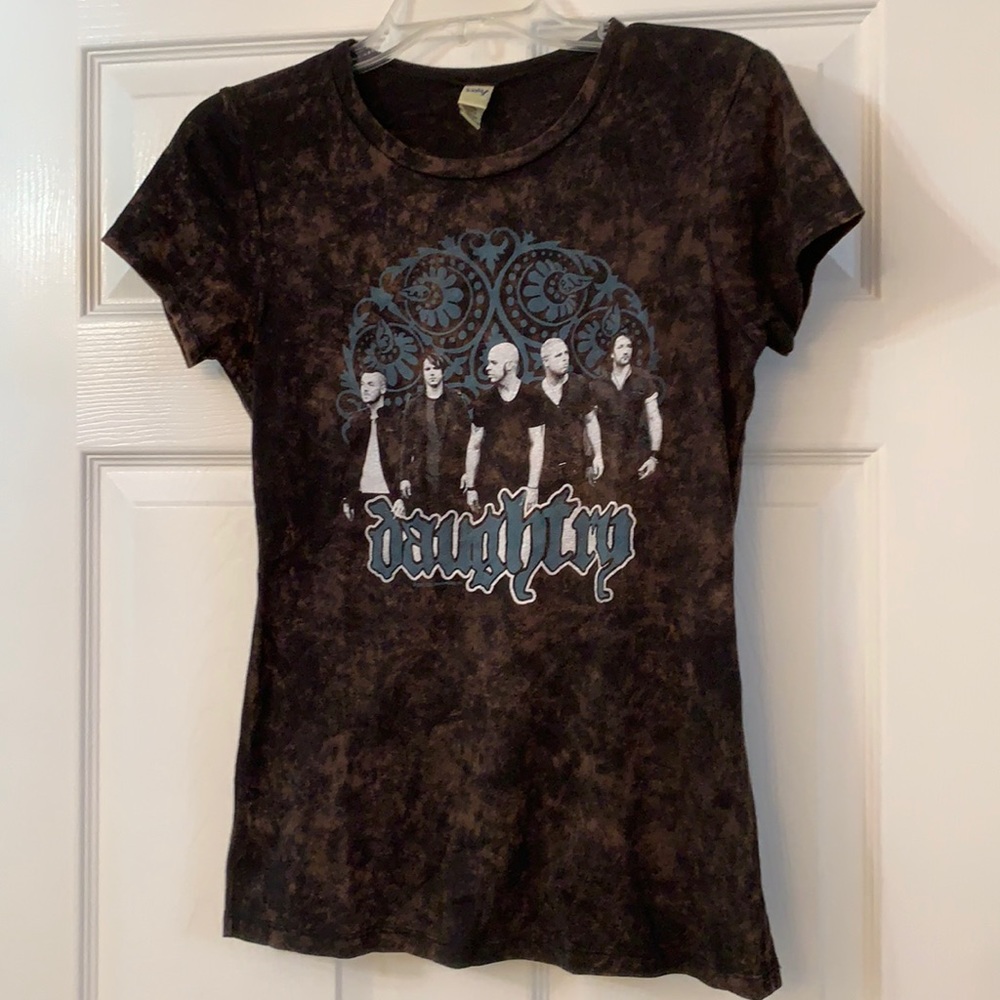 Daughtry tour tee